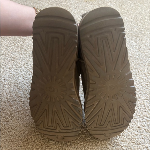 NWOT UGG Classic Ultra Mini Boots - Antilope - Picture 6 of 8